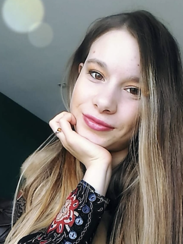  Anna Pujol Castiblanque